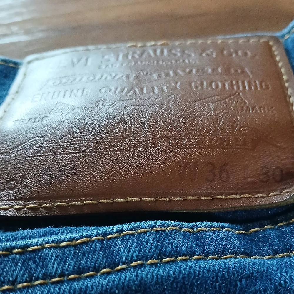 Levi's 541 Men's Size 36×30 Blue Denim Jeans